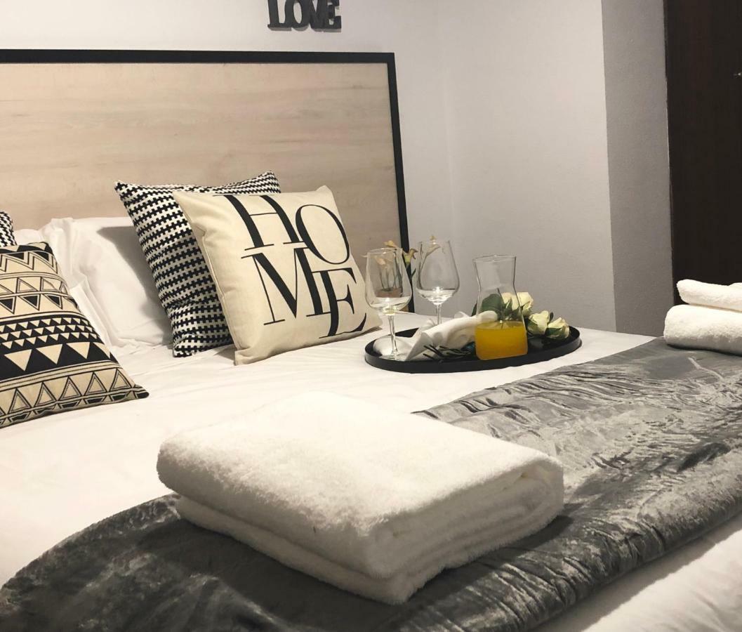 אל פוארטו דה סנטה מריה Gatu Premium Villa Aramburu, " Preferente Mayores De 25 Anos Y Familias " מראה חיצוני תמונה