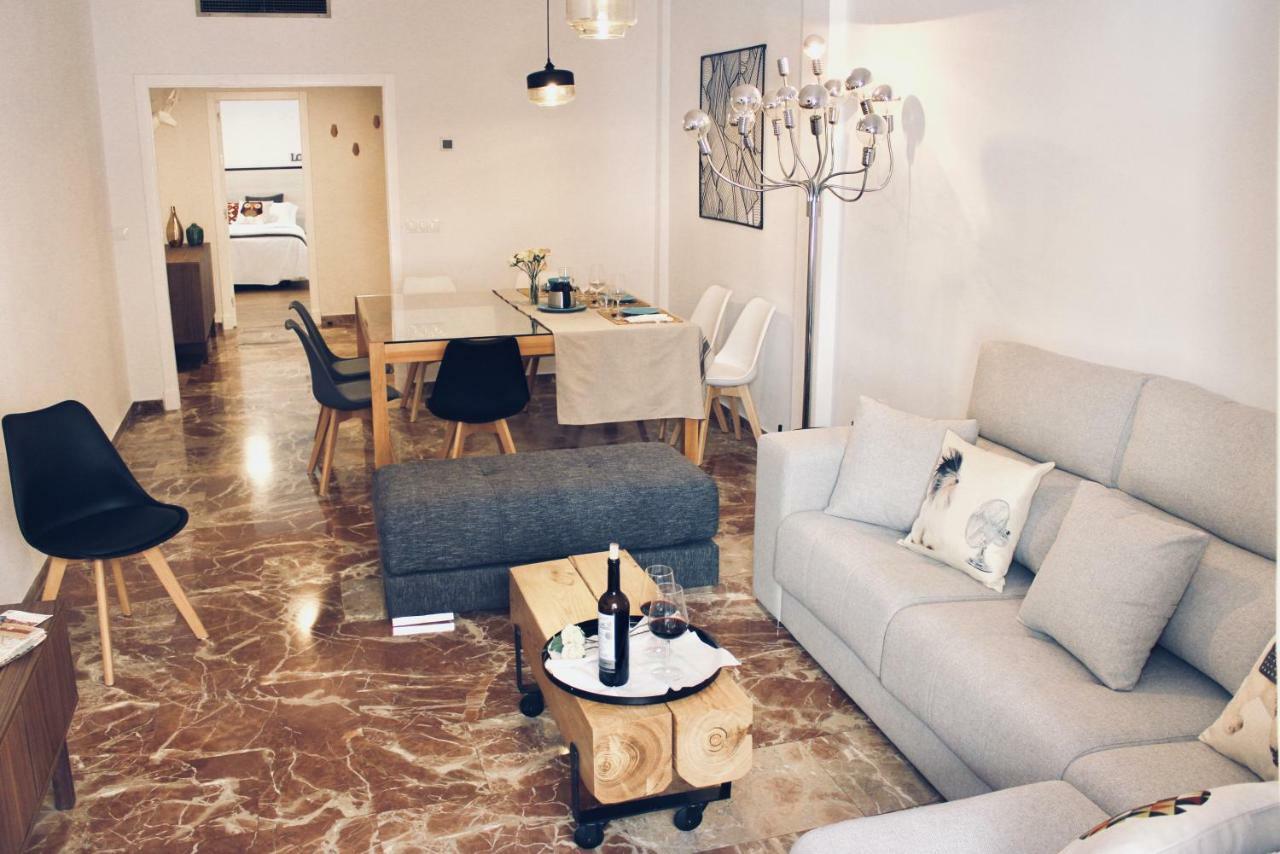 אל פוארטו דה סנטה מריה Gatu Premium Villa Aramburu, " Preferente Mayores De 25 Anos Y Familias " מראה חיצוני תמונה
